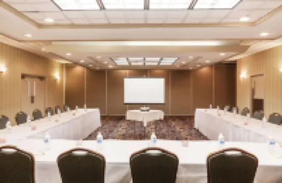 Ramada by Wyndham Kenner/New Orleans Airport South