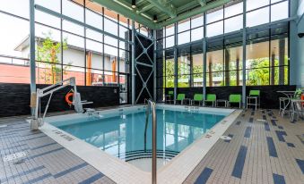 Holiday Inn Express & Suites Chilliwack East