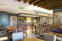Premier Inn Woking Town Centre - breakfast