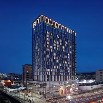 L7 HONGDAE by LOTTE HOTELS Отели рядом с достопримечательностью «Музей Trick Eye»