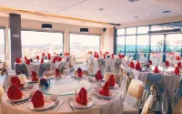 Star Hotel Pontianak Hotels in Akcaya
