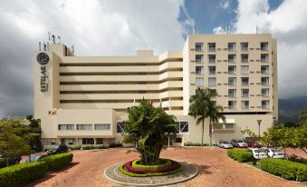 Hotel Estelar Altamira