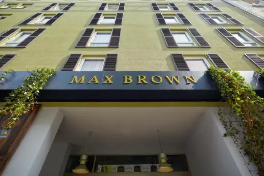 マックス ブラウン 7th ディストリクト