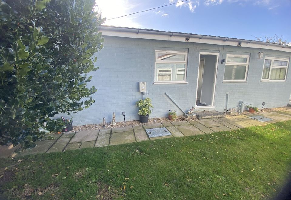 Peaceful Getaway - Broads River and Nature Walks - Housity
