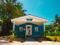 Best Western Grand Baymen Gardens Hotels near John Greif II Airport