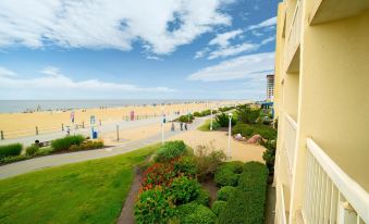 The Oceanfront Inn - Virginia Beach