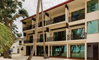 Canopus Retreat Thulusdhoo