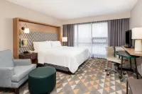 Holiday Inn Toronto-Airport East Các khách sạn gần Westwood Arenas