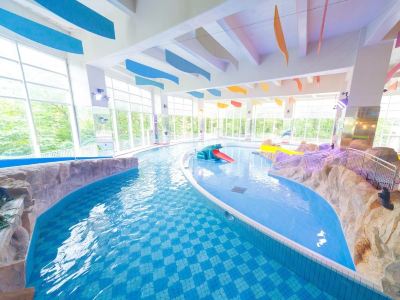 屋内プール 定山渓ビューホテルの写真