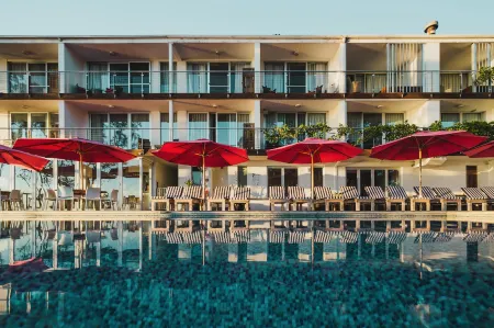 Bannisters by the Sea Mollymook