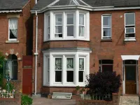 Quilt and Croissants Guest House Các khách sạn gần Garden of Remembrance