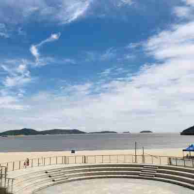 象山高層海景名宿三居室近阿拉的海公寓（遊仙路分店） Others