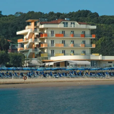 Hotel Mara