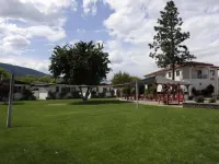 Sandy Beach Suites Hotels in Osoyoos