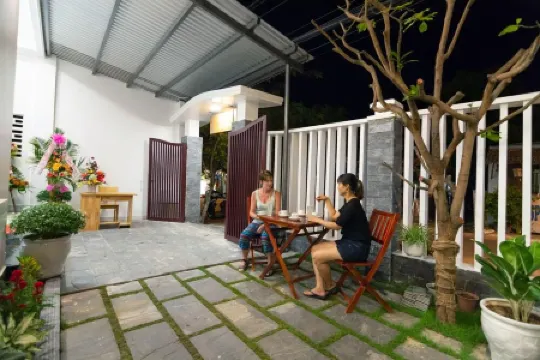 安邦香氣海灘家庭旅館