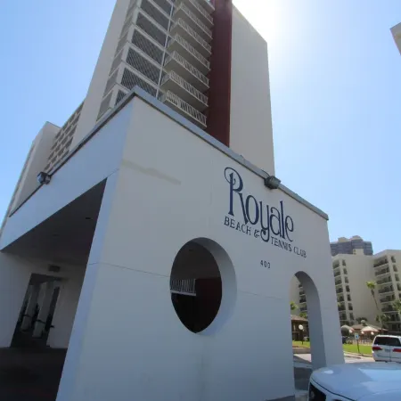 Royale Beach and Tennis Club