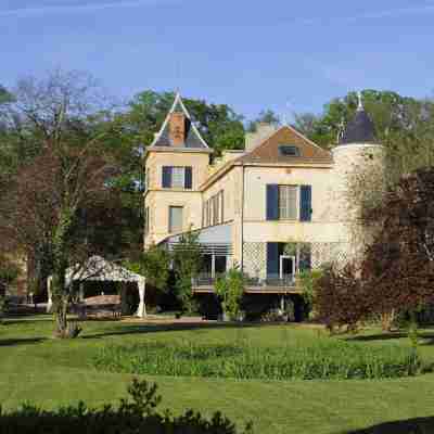 Château de Champlong Hotel Exterior