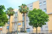 Micampus Málaga Student Residence - badewanne