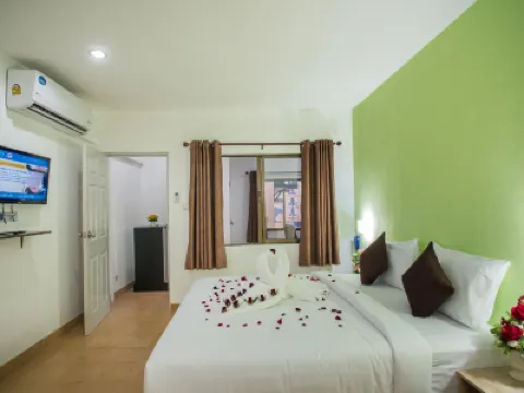 TJ Guest House Hotels near CentralMarina