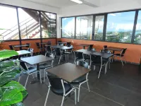 Tahiti Airport Motel - Motels
