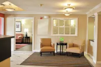 Extended Stay America Suites-聖路易斯-韋斯特波特-中央 Maryland Heights Township住宿飯店