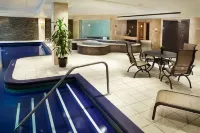 Sheraton Laval Hotel - Hot Tub