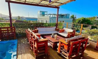 Dinasty Hotel