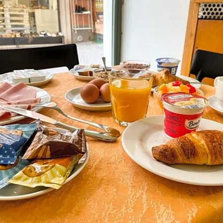 Hotel Modena Old Town