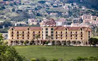 Hotel Federico II Hotel dekat Stadio Comunale Barrafranca