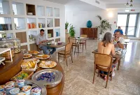 Hotel Adriatico - breakfast