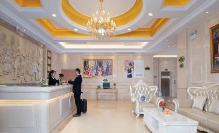 Vienna Hotel (Jinggangshan) - Housity