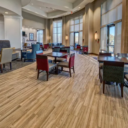 Hampton Inn & Suites Franklin Berry Farms