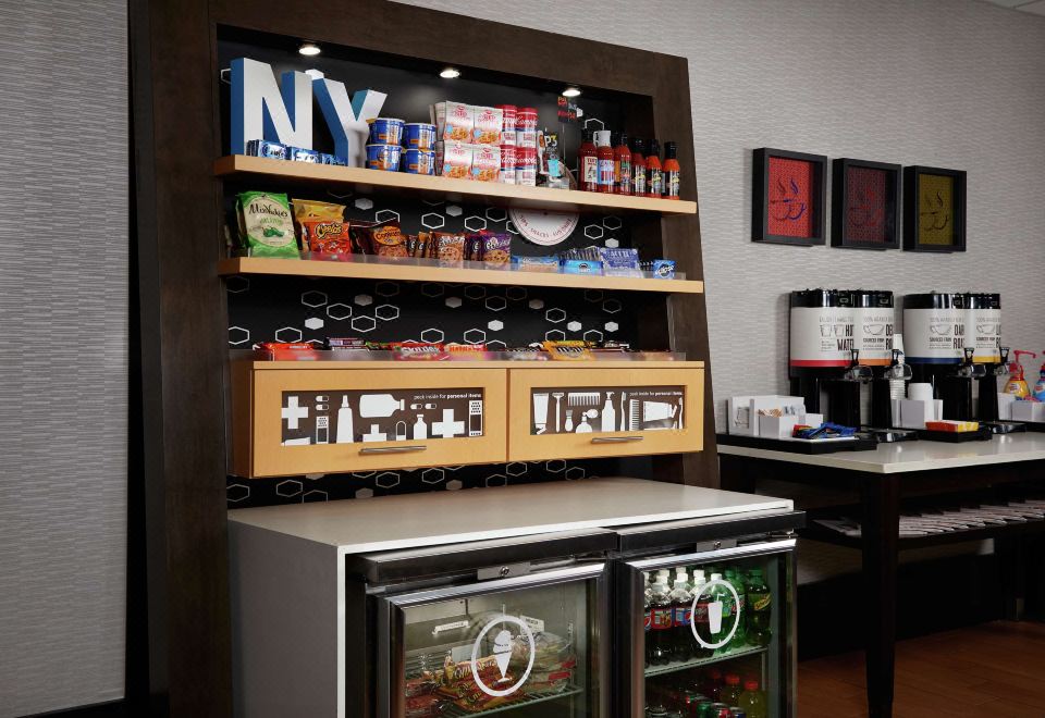 햄프턴 인 나이아가라 폴스의 수영장 이미지