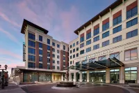 Embassy Suites by Hilton Amarillo Downtown Các khách sạn gần American Quarter Horse Heritage Center & Museum