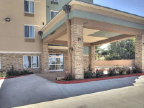 Comfort Inn & Suites Fort Worth West I-30 Nas JRB Hotels in White Settlement
