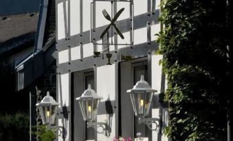 Landidyll Hotel Haus Hochstein