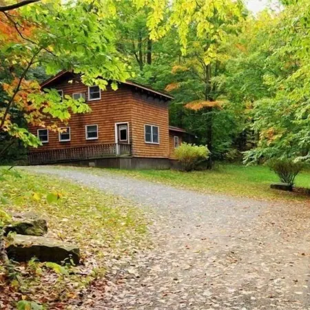Cedarwood Lodge