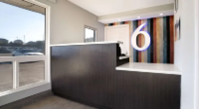 Motel 6 Eureka, CA – Redwood Coast