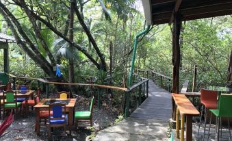 Chosa Manglar Nature Suites