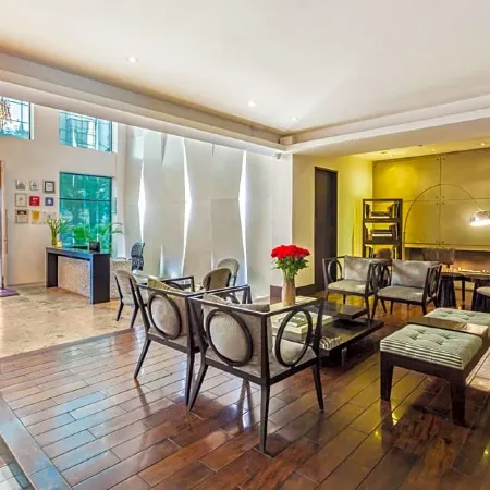 Le Parc Hotel, Beyond Stars