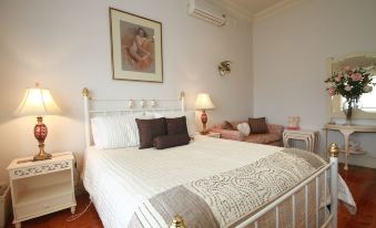 Pelican Sands Bed & Breakfast - Housity