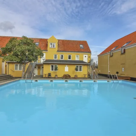 "Thyrne" - 500m from the Sea