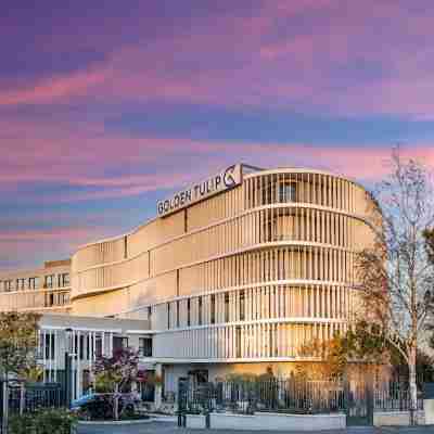 Golden Tulip Lyon Ouest Techlid - Hotel & Spa Hotel Exterior