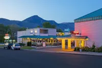 Scott's Inn & Suites Hotel di Kamloops