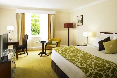 Hollins Hall Hotel, Golf & Country Club Hotel dekat Bandara Leeds Bradford