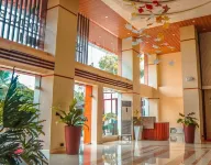 Aya Hotel & Residences