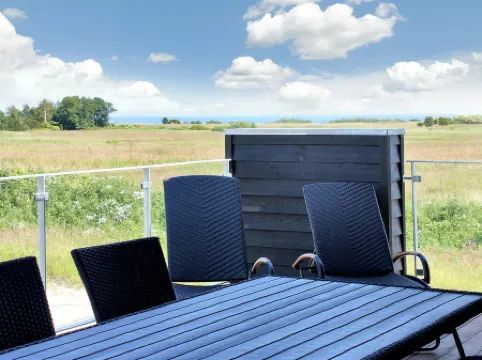 "Ugot" - 750m from the Sea