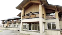 鳥海國定公園 湯之台溫泉 鳥海山莊 鳥海山附近的飯店
