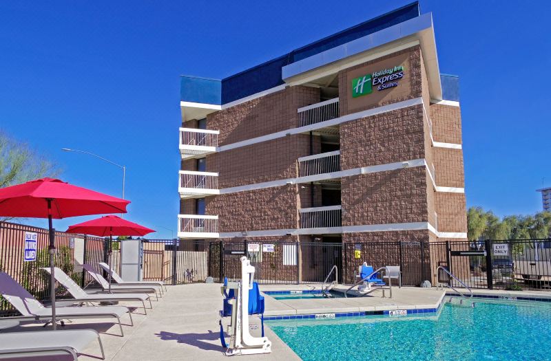 Holiday Inn Express & Suites Phoenix-Tempe by IHG photo 3