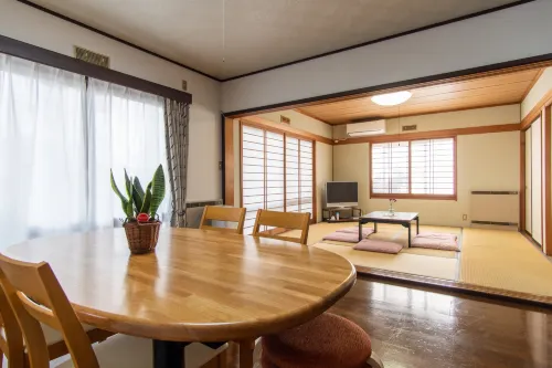 Guest House Fujinoyado Akebono - 3-Star